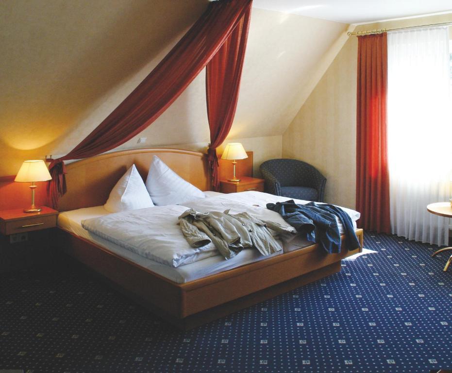 Zur Linde Hotel Heede Værelse billede